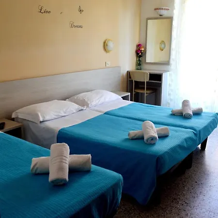 Maison d'hôtes In Guest - New Cirene Triple Comfort With Breakfast Rimini