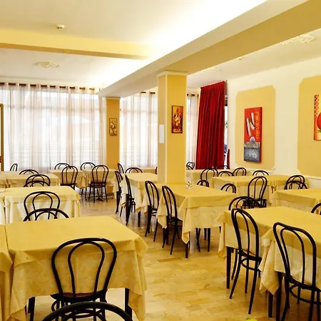 In Guest - New Cirene Triple Comfort With Breakfast *